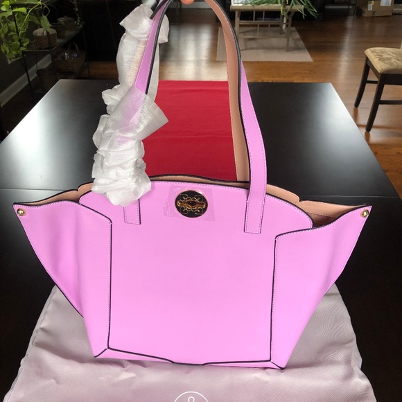 "SOLD" - Femme de Cupcakes Maui tote (New) - Picture 2 of 8